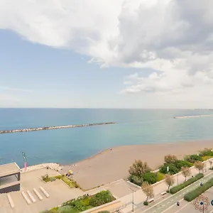 Fronte Mare By Apulia Apartament