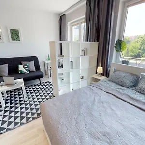 https://new-whitehouse-rooms.gdanskhotel.org